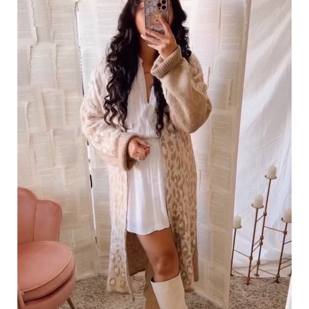 TOPSHOP Leopard Animal Print Fuzzy Knit Longline Oversized Cardigan